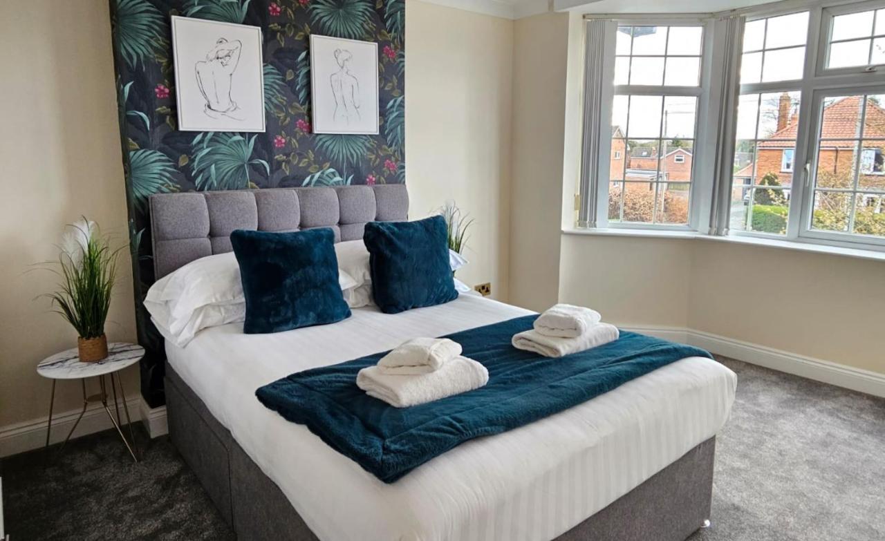Racecourse Retreat Villa York Buitenkant foto